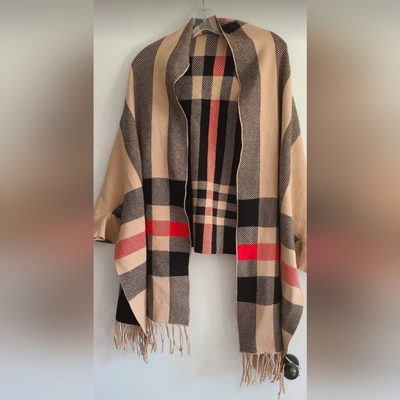 TRÏBE Barclay Camel Check Plaid Print Shrug Shawl Sweater With Sleeves NWT - Picture 3 of 8